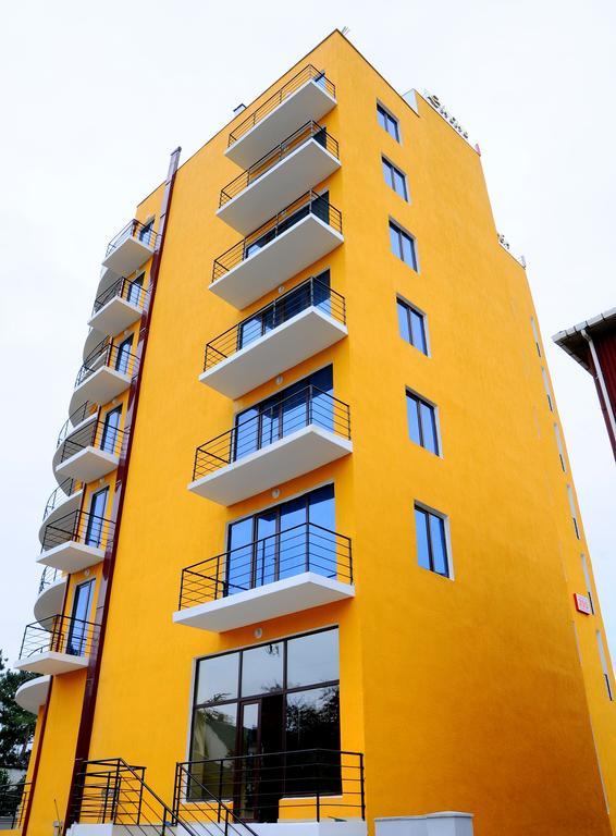 Hôtel Shine In Kobuleti Extérieur photo